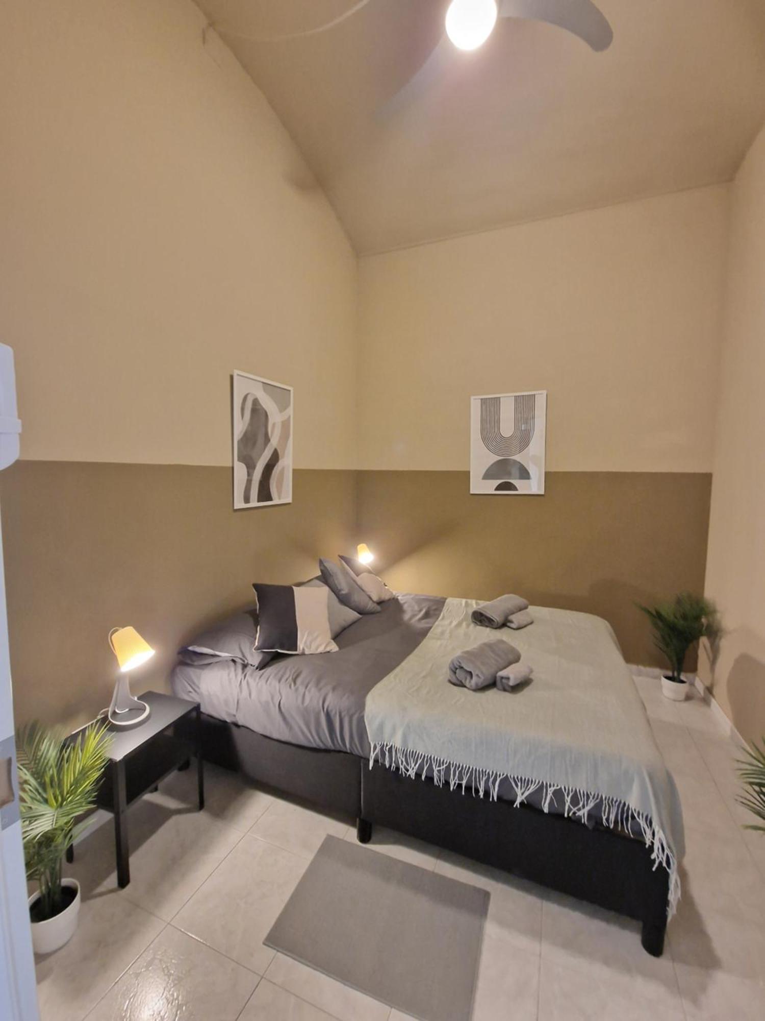Casa Gade Lägenhet Turin Exteriör bild